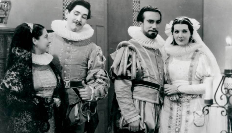 Dolores Camarillo Fraustita, Antonio R. Frausto, Joaquín Busquets y Consuelo Frank. Monja y casada, virgen y mártir (1935), de Juan Bustillo Oro.
