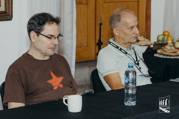 Carlos Cuarón, Arturo Arango
