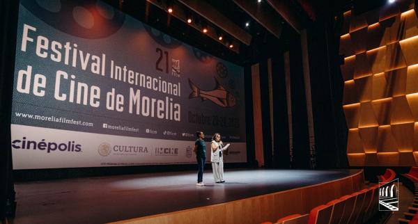 Función de FROZEN en el 21er FICM